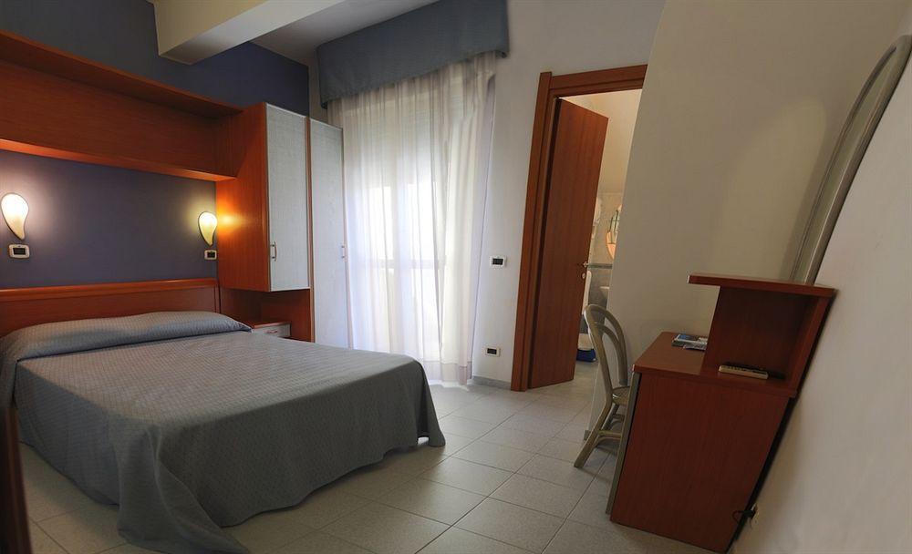 Hotel Acquario Vasto Exterior foto